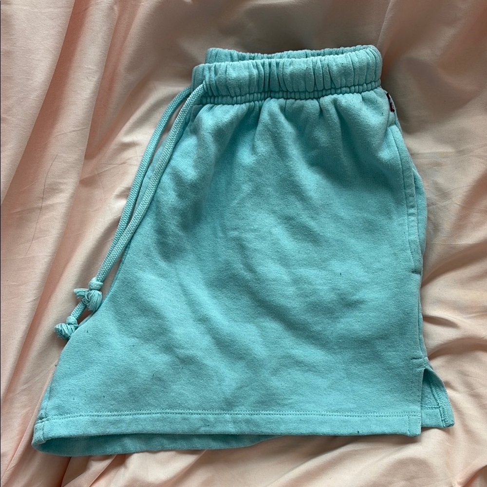 Levi’s Drawstring Lounge Shorts